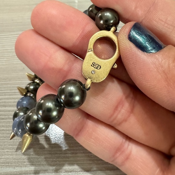 Stella & Dot stretchy bracelet - Picture 2 of 3